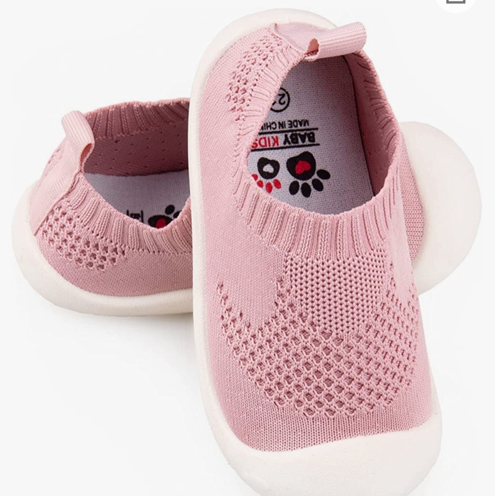 NEW pink girls walking shoes
